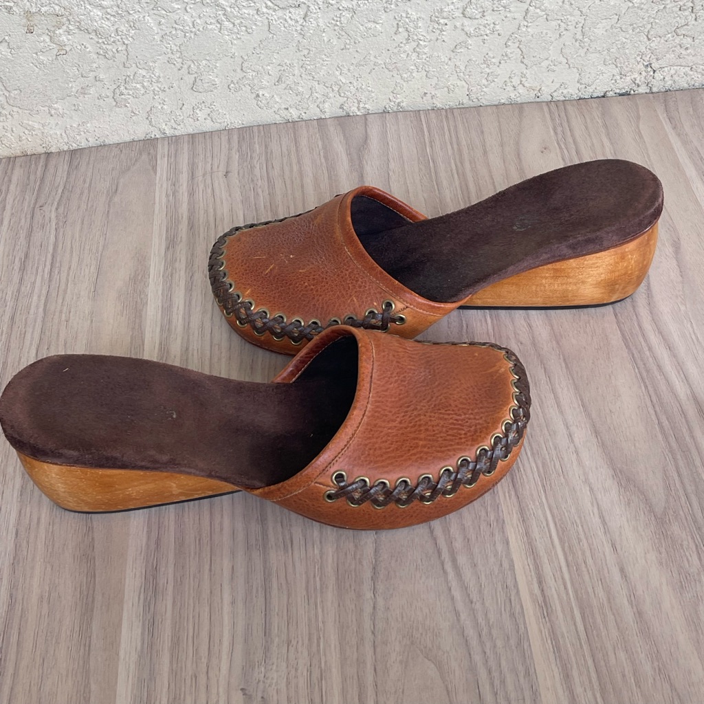 Calleen Cordero Elegant Brown Leather Mules